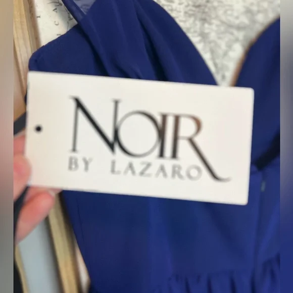 Noir by Lazaro - Picture 7 of 7